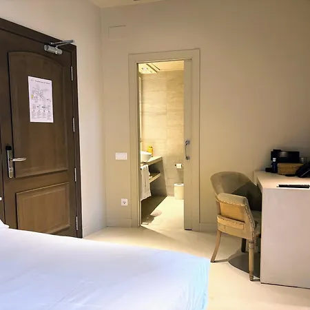 Les Clarisses Boutique Hotel Vic Exterior photo