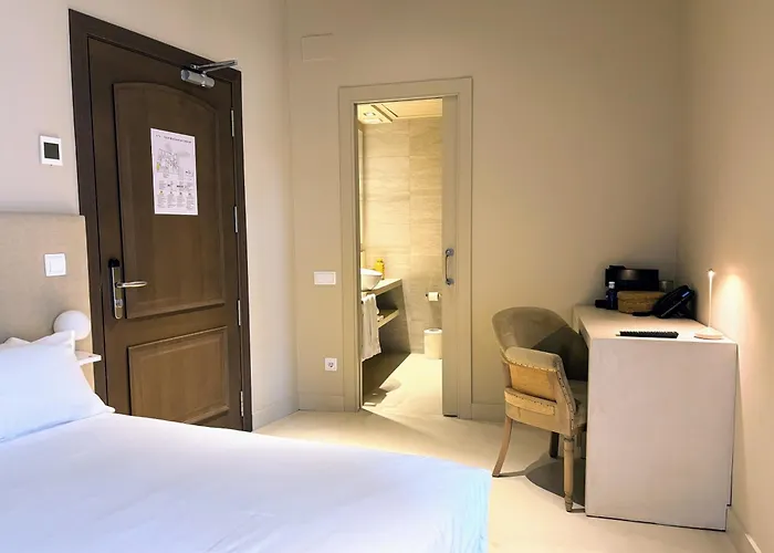 Les Clarisses Boutique Hotel