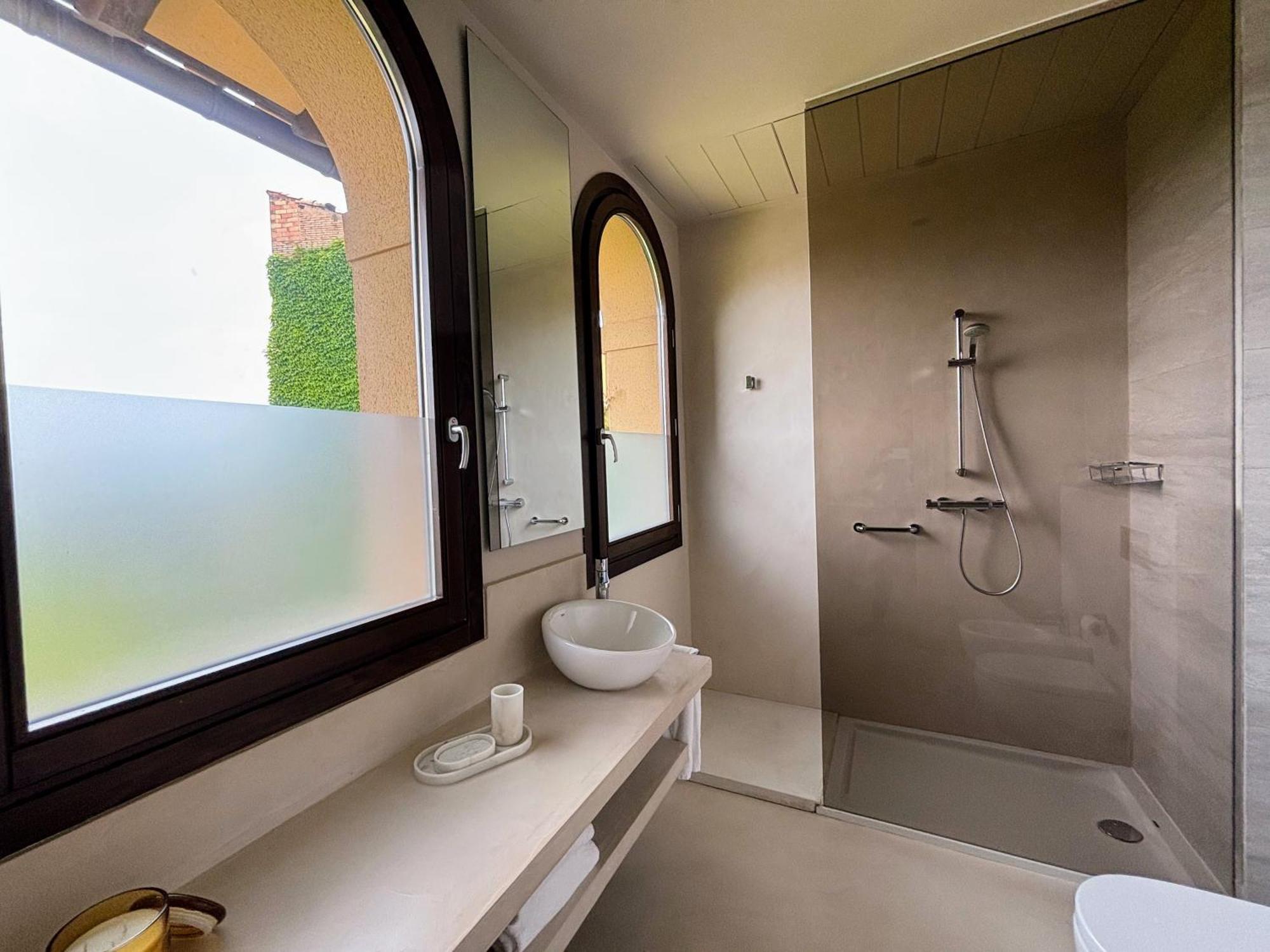 Les Clarisses Boutique Hotel